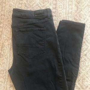 American Eagle NE(X)T Level High-Waisted Jegging